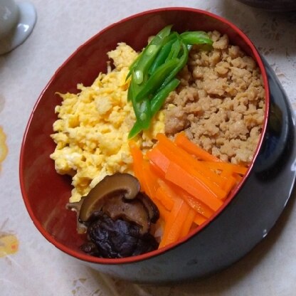 甘い炒り卵、甘いひき肉と美味しくて食べ過ぎちゃいます❗